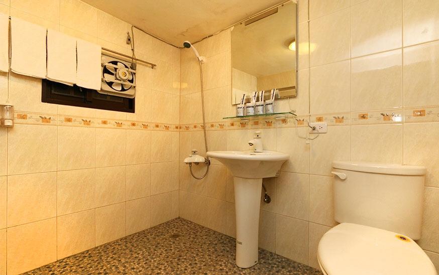 Appartement Tsuen Feng à Guanshan Extérieur photo